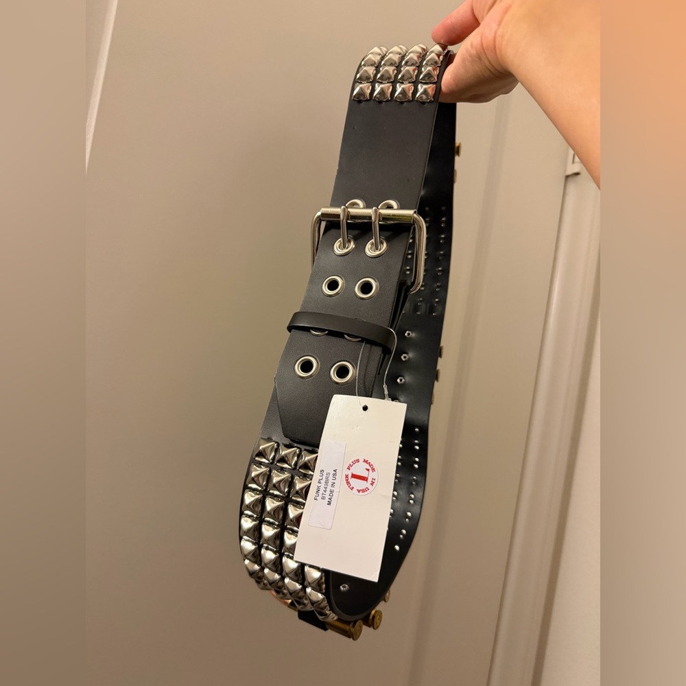 FUNK PLUS 4 Row Studded Bullet Belt RARE - Picture 3 of 5